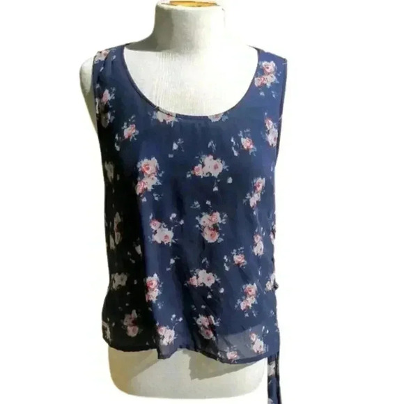 New Nior Navy Chiffon Red & Pink Rose Print Asymmetric Lace Up Sleeveless Blouse - Picture 5 of 8